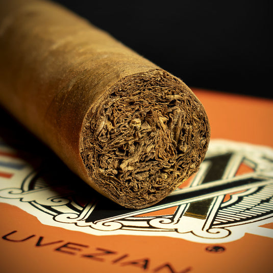 AVO XO Legato Toro Cigar - Single