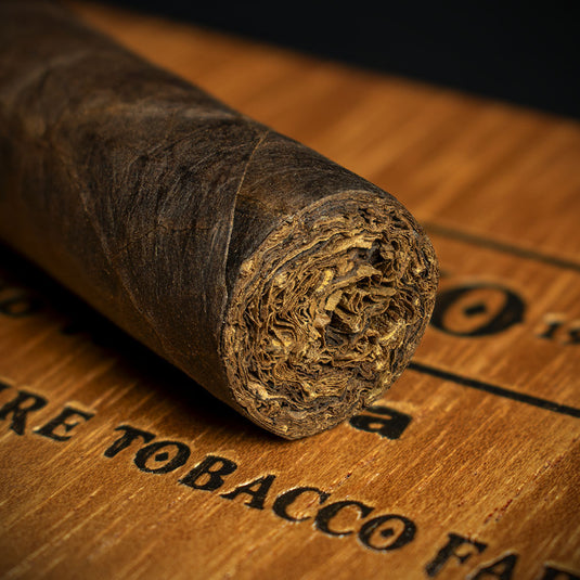 Aladino Corojo Reserva Robusto Cigars - Box of 20
