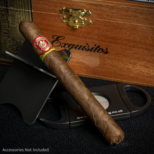 Arturo Fuente Gran Reserva Exquisitos Cigar - Single