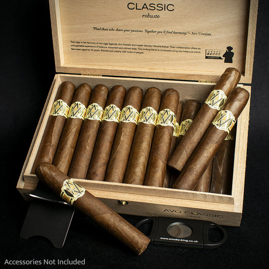 AVO Dominican Classic Robusto Cigar - Single