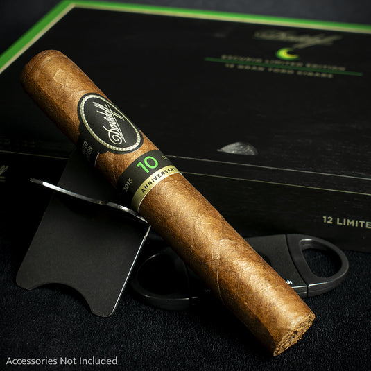 Single - Davidoff Escurio 10th Anniversary Limited Edition Gran Toro Cigar
