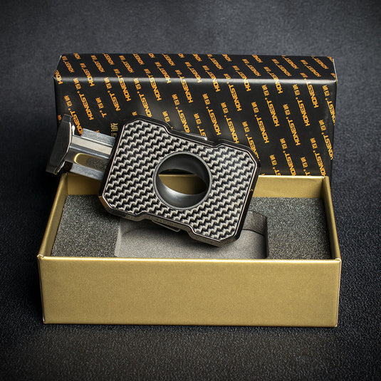 Honest "V" Cigar Cutter - Carbon Black