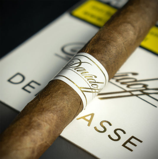 Davidoff Demi Tasse Cigar - Single