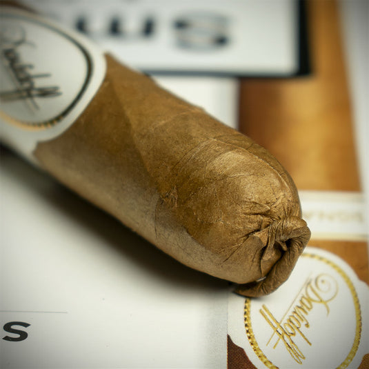 Davidoff Signature No. 2 Cigars - Pack of 5