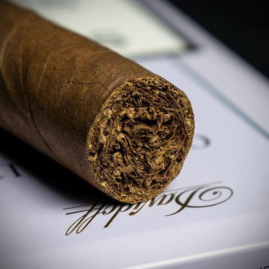 Davidoff Winston Churchill The Traveller Belicoso Cigars - Tin of 4