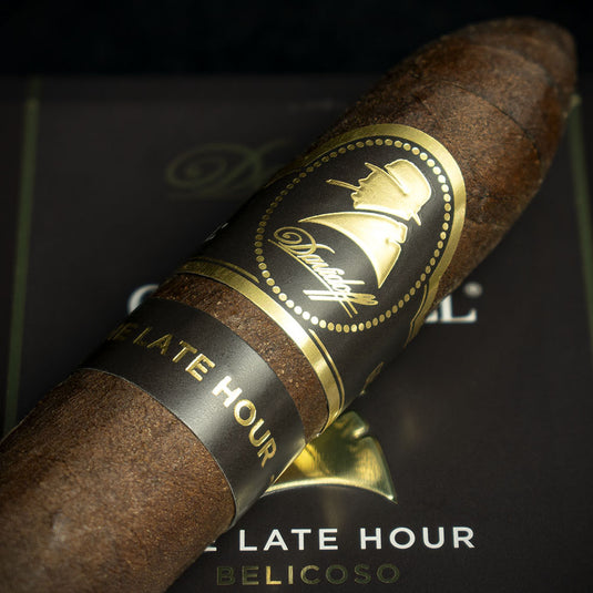  Tin of 4 - Davidoff Winston Churchill The Late Hour Belicosos Cigars