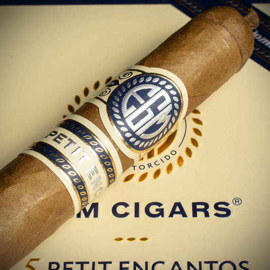 Tin of 5 EGM Petit Encanto Dominican Cigars