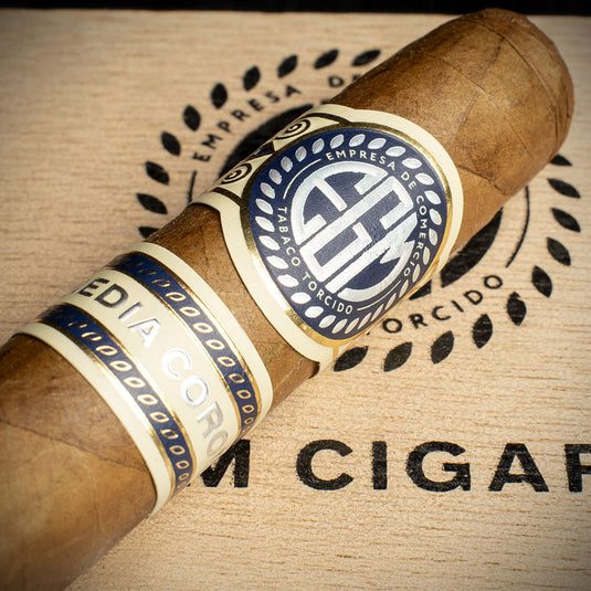 EGM Dominican Media Coronas Cigar - Single