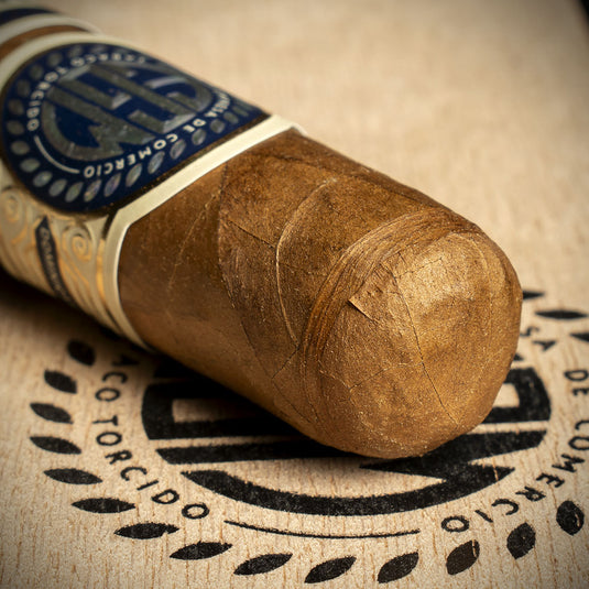EGM Dominican Media Coronas Cigar - Single