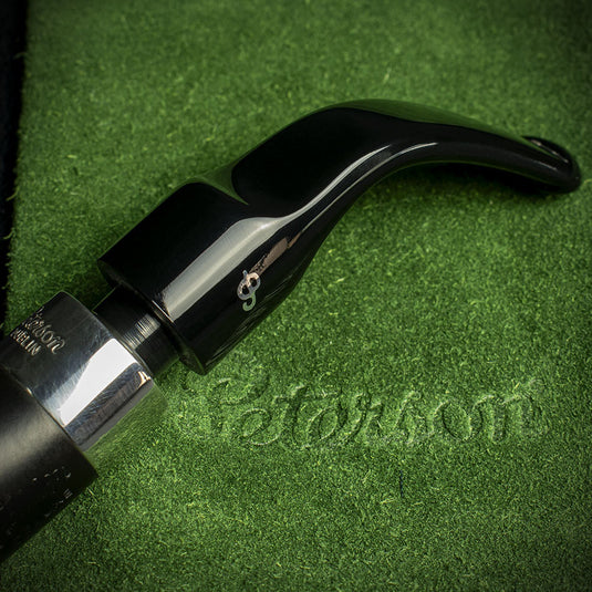 Peterson of Dublin Deluxe System Ebony 8s Briar Smoking Pipe - Shape 68