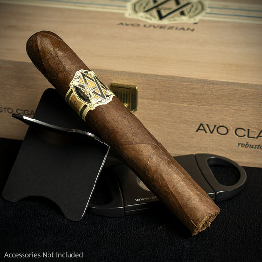 AVO Dominican Classic Robusto - Single