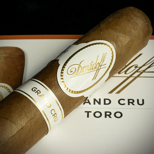 Davidoff Grand Cru Toro Cigar - Single