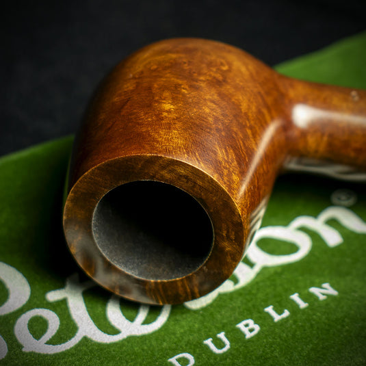 Peterson of Dublin Kildare Silver Mounted Briar Pipe - Shape No.06 9mm Filter