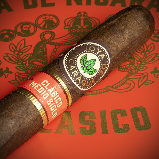 Joya de Nicaragua Clásico Médio Siglo Selección B Cigar - Single