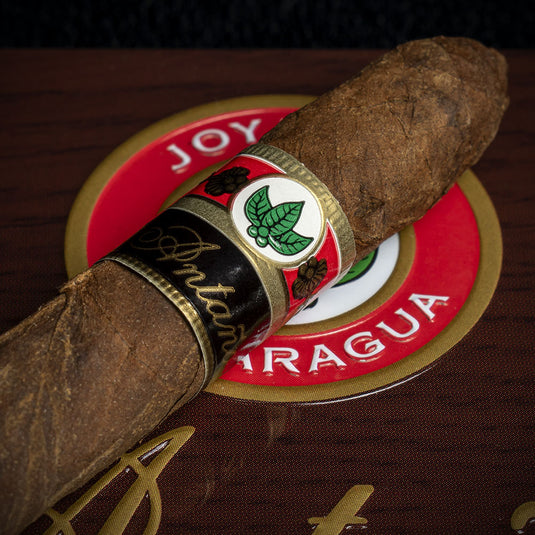 Joya de Nicaragua Antano 1970 Coronet Cigars - Tin of 10