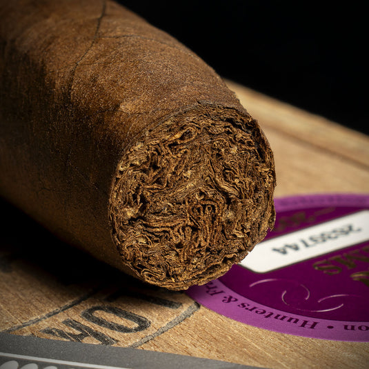 La Gloria Cubana Británicas  Extra Cuban Cigar (UK Regional Edition - 2017) - Single