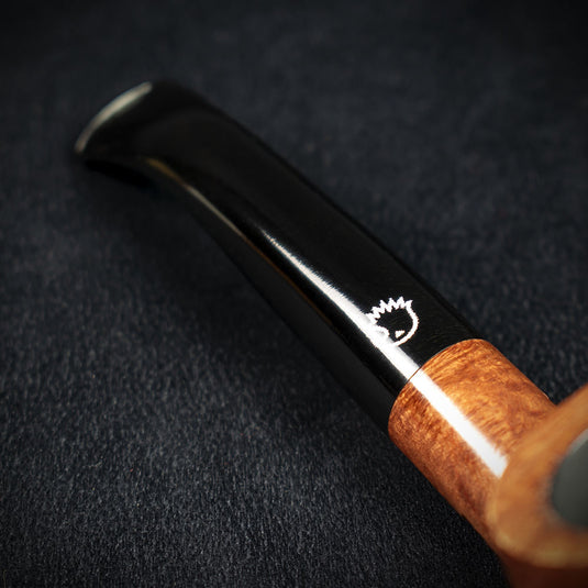 Falcon Coolway - Shape No.22 Briar Pipe