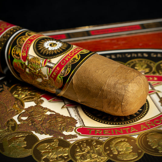 Box of 30 - Perdomo 30th Anniversary Connecticut Robusto Cigars