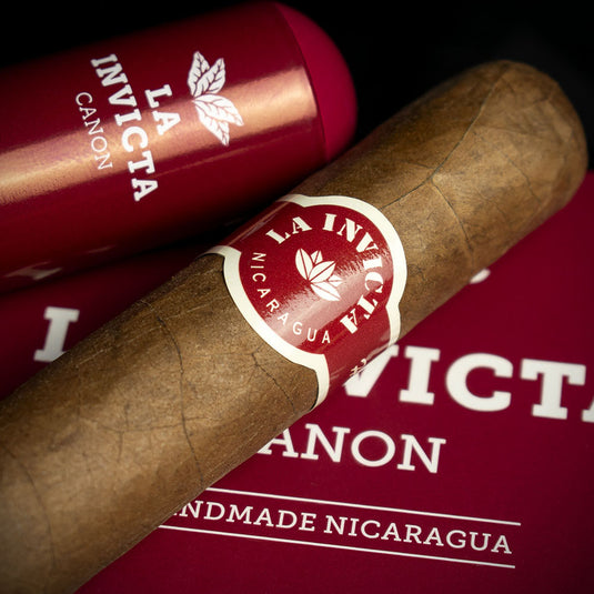 La Invicta Nicaraguan Canon Tubos Cigar + Cutter