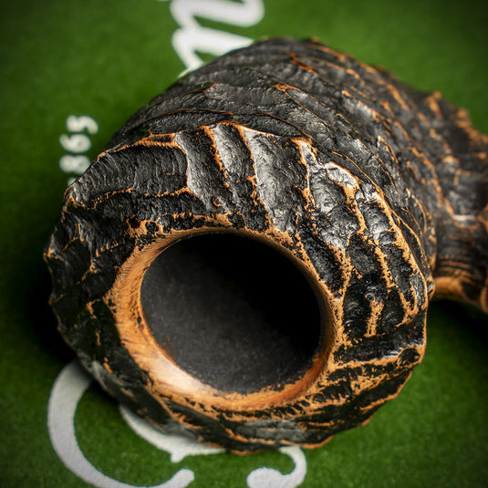 Derry Rusticated Briar Pipe By Peterson of Dublin - Shape B10 (9mm)