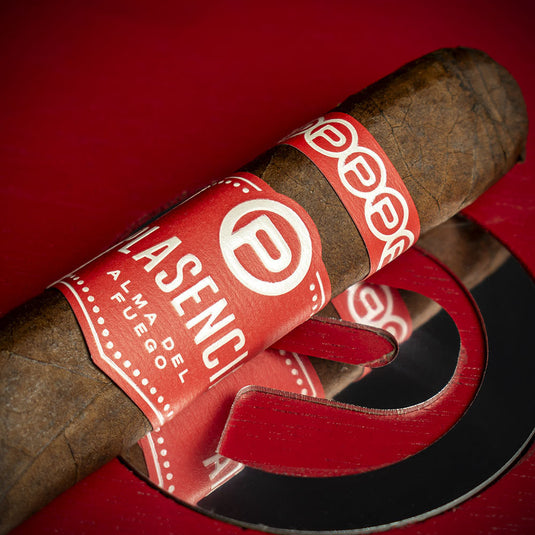 Plasencia Alma del Fuego Nicaraguan Candente (Robusto) Cigar - Box of 10