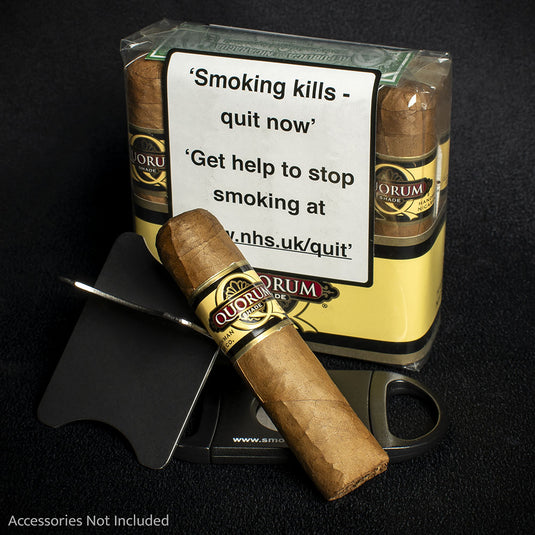 Quorum Short Robusto Shade Cigars - Bundle of 10