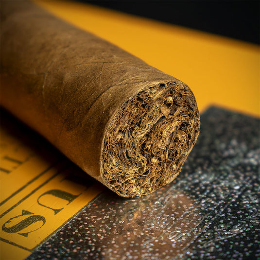 Regius Connecticut Robusto Cigars - Box of 25