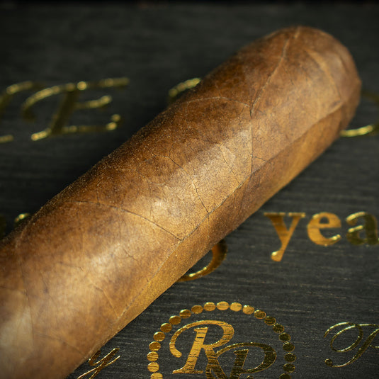 Rocky Patel The Edge Nicaraguan Short Robusto Cigar - Single