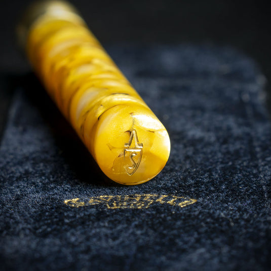 Savinelli Fantasy Pipe Tamper - Miele