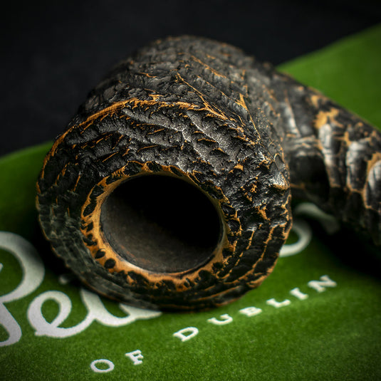 Aran Rusticated Briar Smoking Pipe By Peterson of Dublin - Shape No.B10