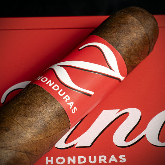 Box of 25 - Zino Honduras Half Corona Cigars