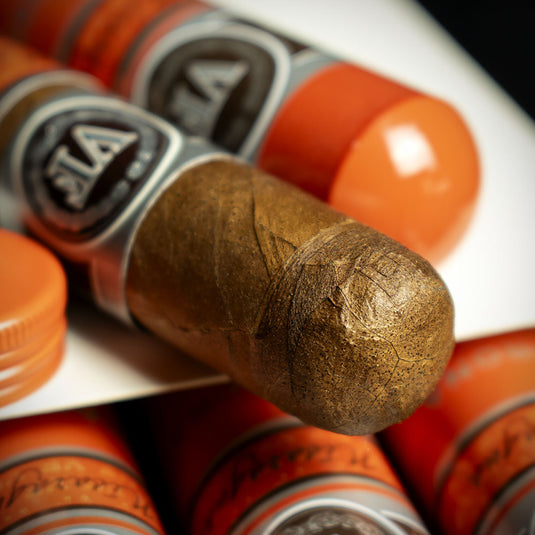 VegaFina Nicaragua Coronas Tubos Cigar - Single